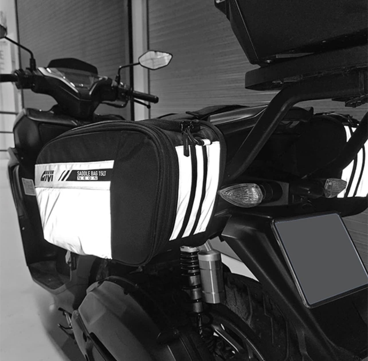 Túi Cặp Hông Givi RSN02 Rider Tech Neon RSN02 15L
